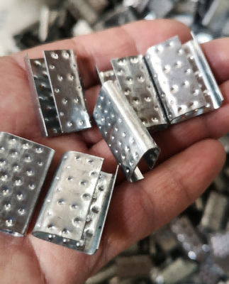 Πολυεστέρας PET Strapping μεταλλικές σφραγίδες με πιεστική λαβή τρύπας